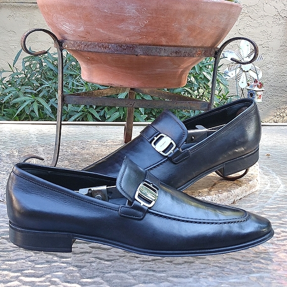 💯 !!!!!SOLD!!!!!!   Salvatore Ferragamo Black Leather Rain Lux Slip  Ons - Picture 2 of 14